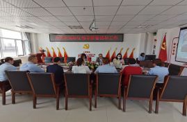 呼和浩特市工商業(yè)聯(lián)合會各位領(lǐng)導(dǎo)蒞臨公司調(diào)研回訪