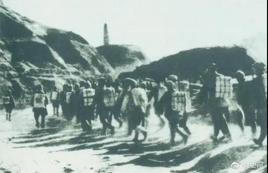 1947年3月19日，西北野戰(zhàn)軍撤離延安，進(jìn)行戰(zhàn)略轉(zhuǎn)移。